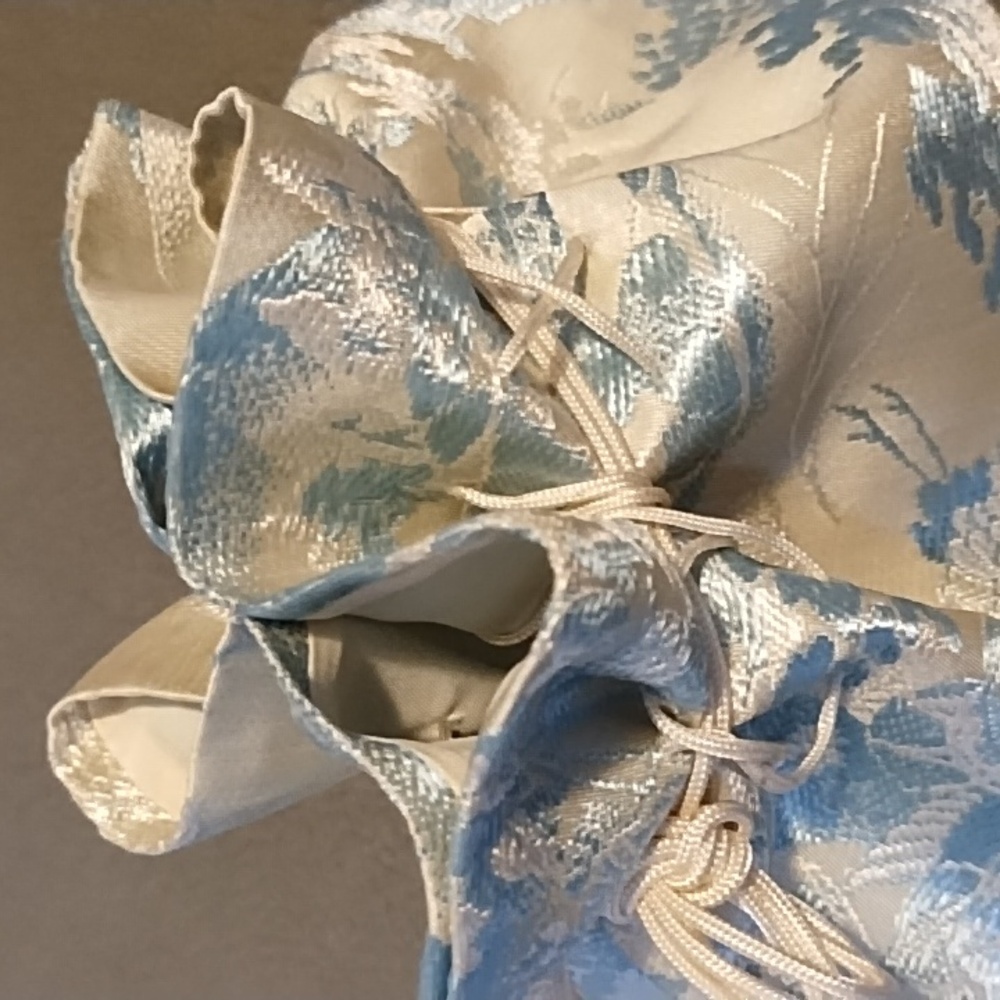 Hand Crafted Silk Damask Reticule Drawstring Bag Crane Temple Blue Silver - Picture 3 of 8